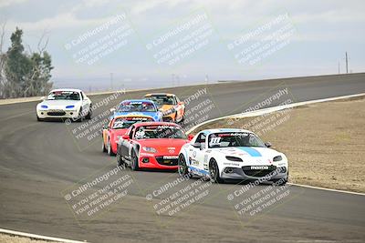 media/Jan-26-2025-CalClub SCCA (Sun) [[cfcea7df88]]/Group 4/Race/